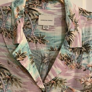 NWT American Eagle super soft palm tree tropical top size medium